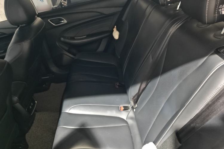 Used Roewe i5 2020 1.5L Automatic 4G Connect Luxury Flagship Edition Left Rear Seat
