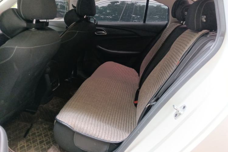 Used Roewe i5 2020 1.5L Manual 4G Connect Luxury Edition Left Rear Seat