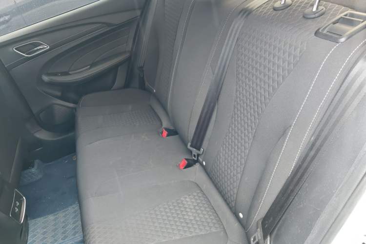 Used Roewe i5 2020 1.5L Automatic 4G Connected Linghao Edition Left Rear Seat