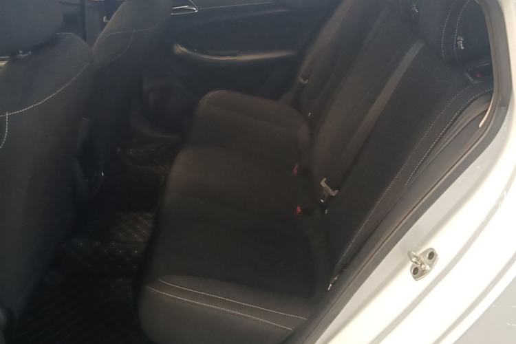 Used Roewe i5 2020 1.5L Automatic 4G Connected Linghao Edition Left Rear Seat