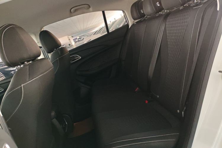 Used Roewe i5 2020 1.5L Manual 4G Connect Luxury Edition Left Rear Seat
