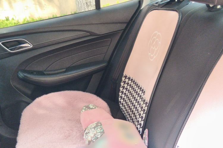 Used Roewe i5 2020 1.5L Automatic 4G Connected Linghao Edition Left Rear Seat