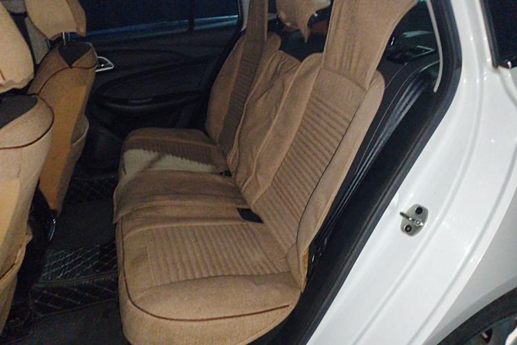 Used Roewe i5 2020 1.5L Manual 4G Connect Luxury Edition Left Rear Seat