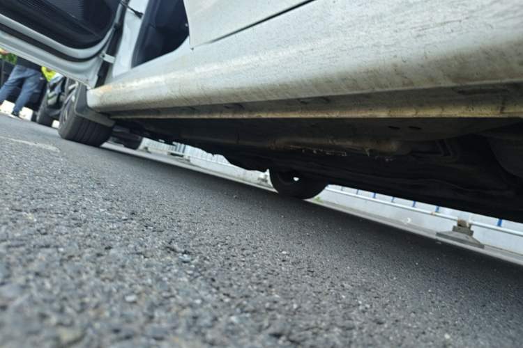 Used Roewe i5 2020 1.5L Manual 4G Connect Leehao Flagship Edition Left Side Sill