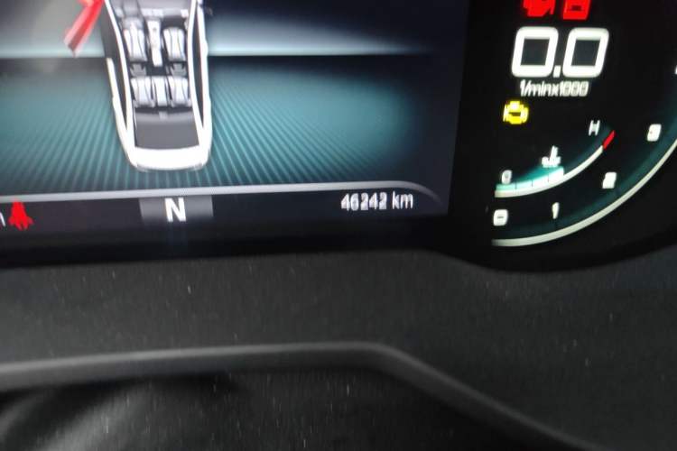Used Roewe i5 2020 1.5L Automatic 4G Connect Luxury Flagship Edition Odometer Close Up
