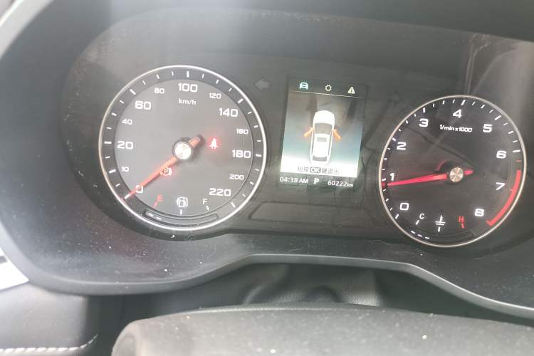 Used Roewe i5 2020 1.5L Automatic 4G Connected Linghao Edition Odometer Close Up