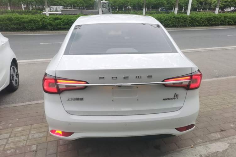 Used Roewe i5 2020 1.5L Automatic 4G Connect Luxury Flagship Edition Rear