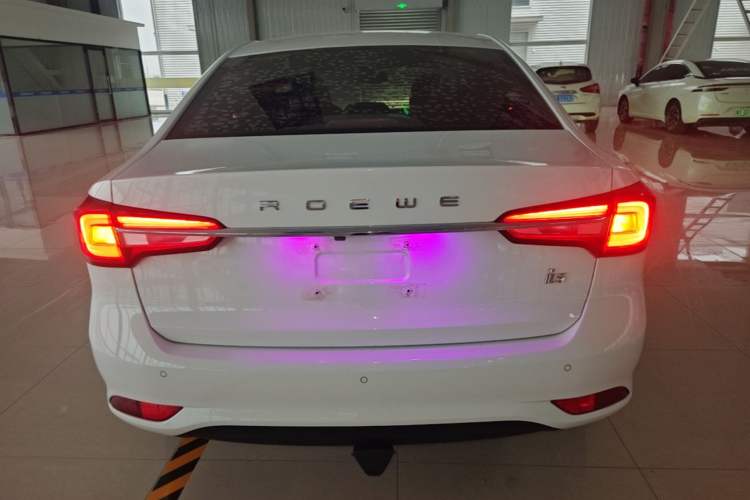 Used Roewe i5 2020 1.5L Automatic 4G Connect Luxury Flagship Edition Rear