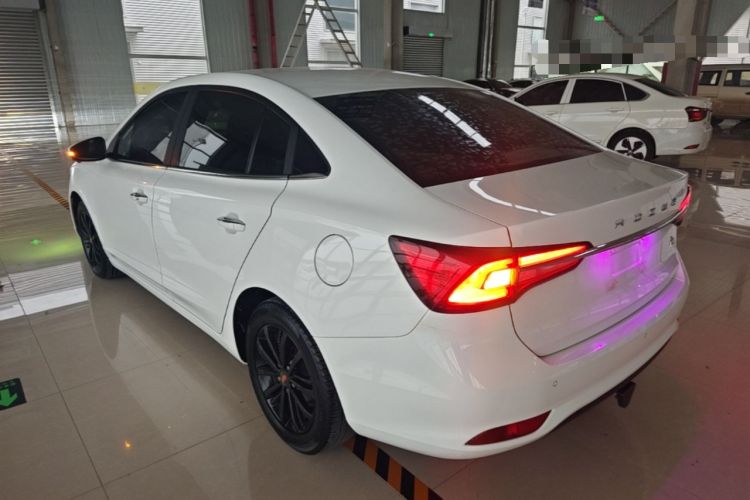 Used Roewe i5 2020 1.5L Automatic 4G Connect Luxury Flagship Edition Rear Left 45 Deg