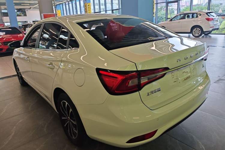 Used Roewe i5 2020 1.5L Automatic 4G Connect Luxury Flagship Edition Rear Left 45 Deg