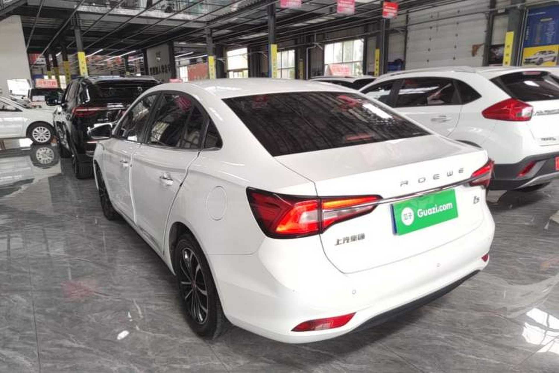 Used Roewe i5 2020 1.5L Manual 4G Connect Leehao Flagship Edition Rear Left 45 Deg