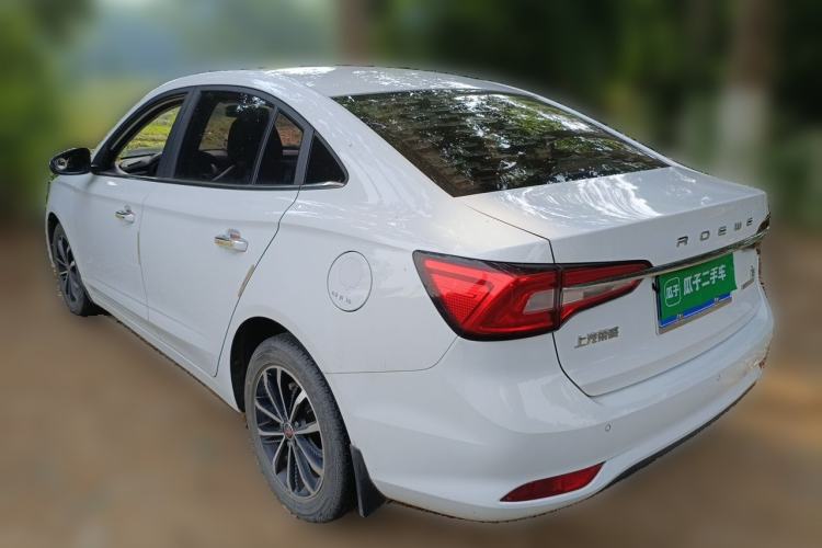 Used Roewe i5 2020 1.5L Manual 4G Connect Leehao Flagship Edition Rear Left 45 Deg