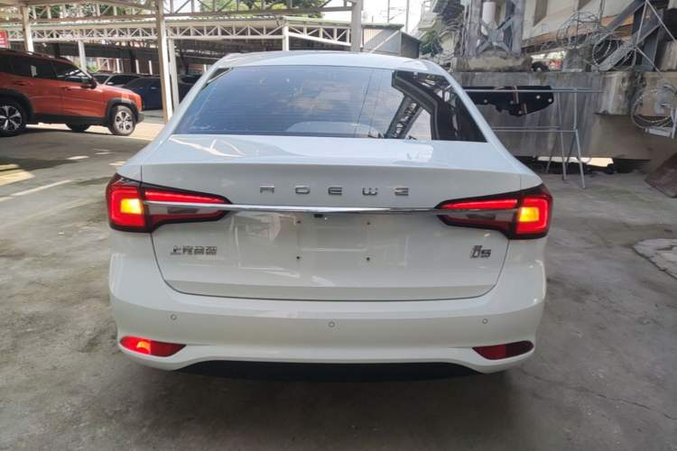 Used Roewe i5 2020 1.5L Automatic 4G Connect Luxury Flagship Edition Rear
