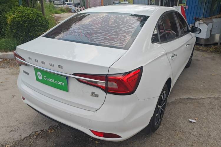 Used Roewe i5 2020 1.5L Automatic 4G Connect Luxury Flagship Edition Rear Right 45 Deg