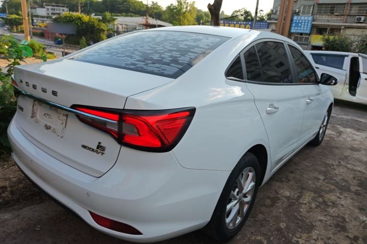 Used Roewe i5 2020 1.5L Manual 4G Connect Luxury Edition Rear Right 45 Deg