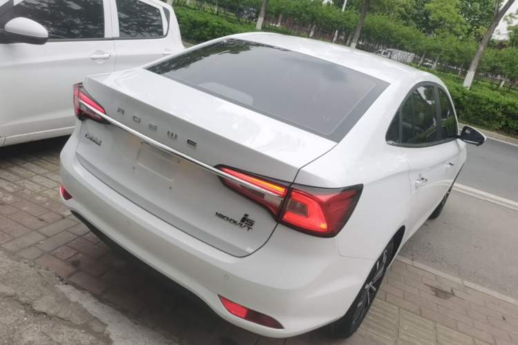 Used Roewe i5 2020 1.5L Automatic 4G Connect Luxury Flagship Edition Rear Right 45 Deg