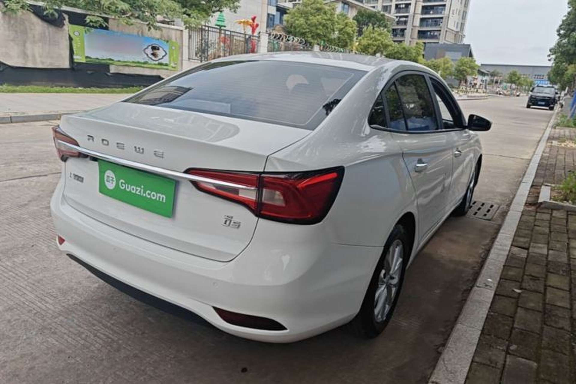 Used Roewe i5 2020 1.5L Automatic 4G Connected Linghao Edition Rear Right 45 Deg