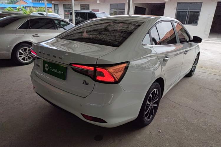 Used Roewe i5 2020 1.5L Automatic 4G Connect Luxury Flagship Edition Rear Right 45 Deg