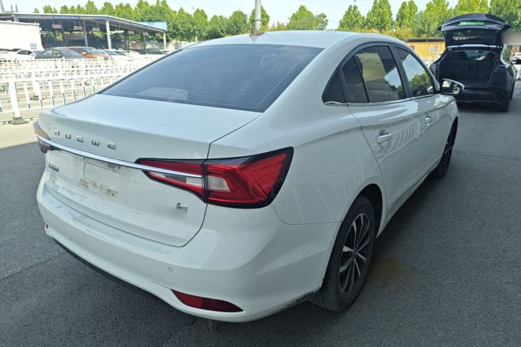 Used Roewe i5 2020 1.5L Manual 4G Connect Leehao Flagship Edition Rear Right 45 Deg