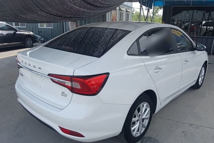 Used Roewe i5 2020 1.5L Manual 4G Connect Luxury Edition Rear Right 45 Deg