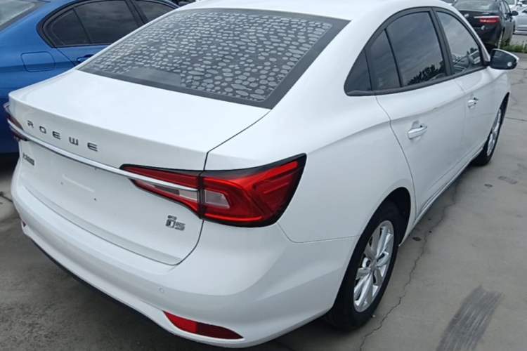 Used Roewe i5 2020 1.5L Manual 4G Connect Luxury Edition Rear Right 45 Deg