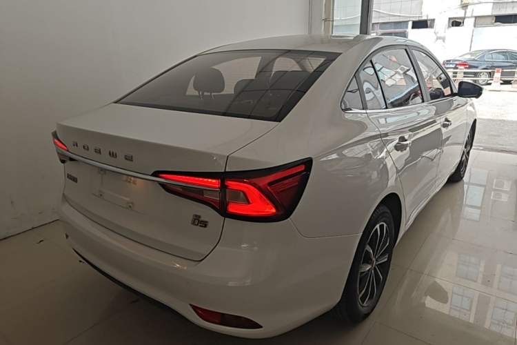 Used Roewe i5 2020 1.5L Automatic 4G Connect Luxury Flagship Edition Rear Right 45 Deg