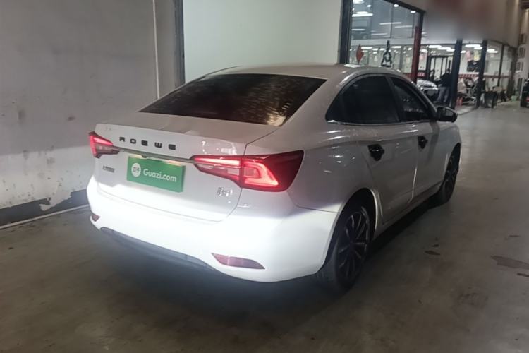 Used Roewe i5 2020 1.5L Automatic 4G Connect Luxury Flagship Edition Rear Right 45 Deg