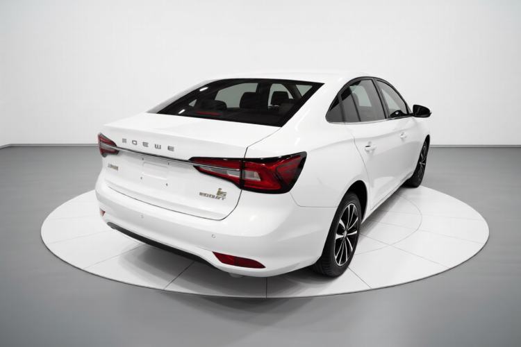 Used Roewe i5 2020 1.5L Automatic 4G Connect Luxury Flagship Edition Rear Right 45 Deg