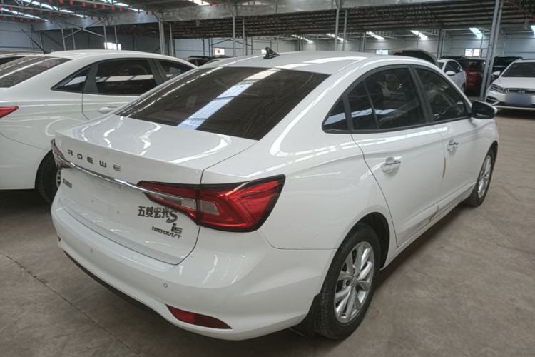 Used Roewe i5 2020 1.5L Manual 4G Connect Luxury Edition Rear Right 45 Deg