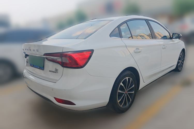 Used Roewe i5 2020 1.5L Automatic 4G Connect Luxury Flagship Edition Rear Right 45 Deg