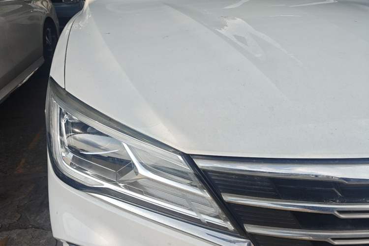 Used Roewe i5 2020 1.5L Automatic 4G Connected Linghao Edition Right Front Headlight