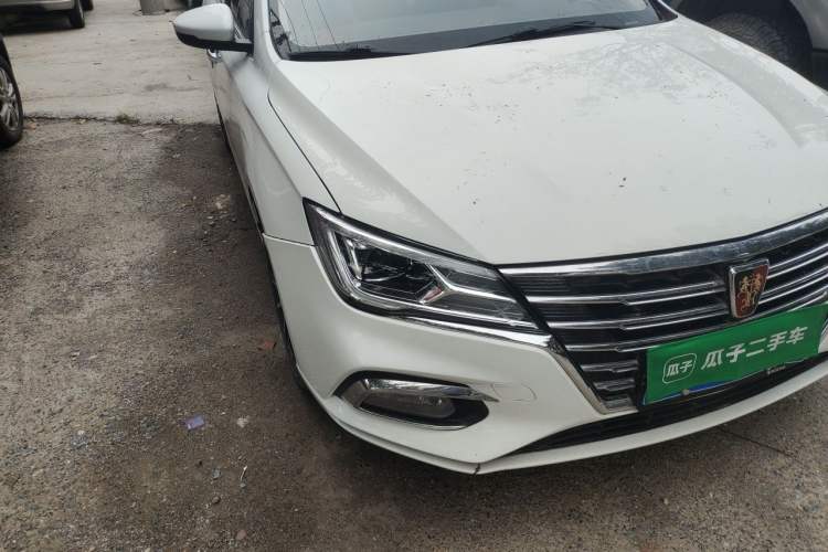 Used Roewe i5 2020 1.5L Manual 4G Connect Leehao Flagship Edition Right Front Headlight