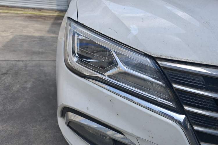 Used Roewe i5 2020 1.5L Automatic 4G Connected Linghao Edition Right Front Headlight