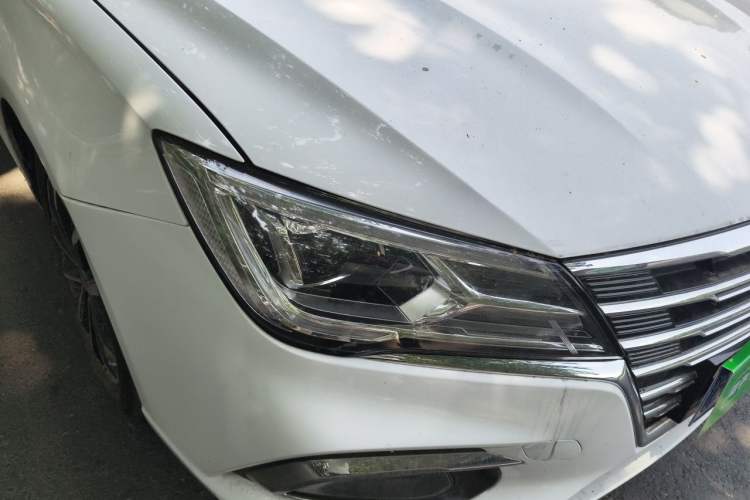 Used Roewe i5 2020 1.5L Manual 4G Connect Leehao Flagship Edition Right Front Headlight