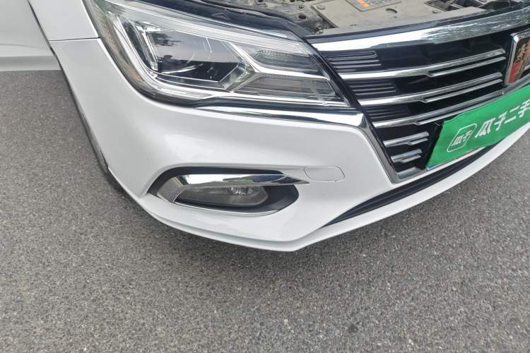 Used Roewe i5 2020 1.5L Automatic 4G Connected Linghao Edition Right Front Headlight