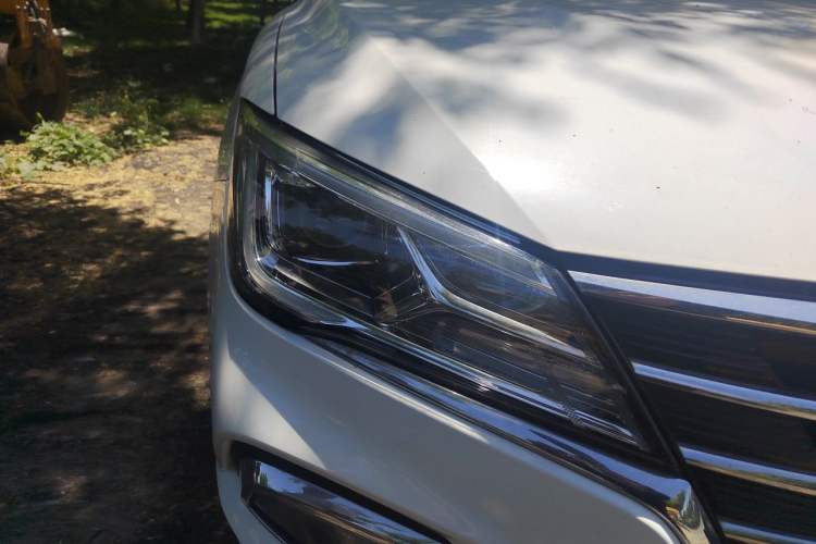 Used Roewe i5 2020 1.5L Manual 4G Connect Leehao Flagship Edition Right Front Headlight