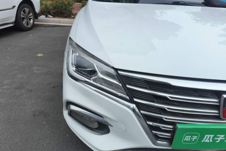 Used Roewe i5 2020 1.5L Manual 4G Connect Luxury Edition Right Front Headlight