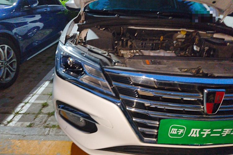 Used Roewe i5 2020 1.5L Manual 4G Connect Luxury Edition Right Front Headlight