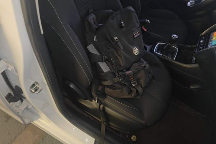 Used Roewe i5 2020 1.5L Manual 4G Connect Luxury Edition Right Front Seat