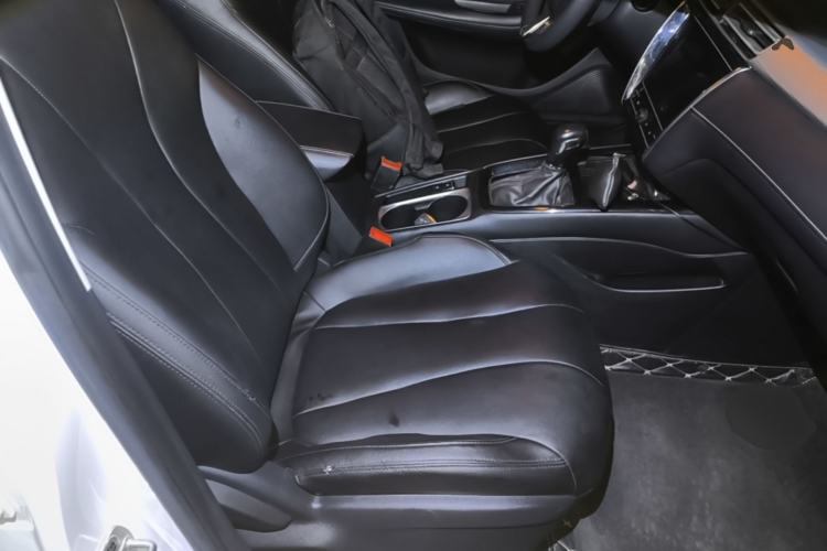Used Roewe i5 2020 1.5L Automatic 4G Connected Linghao Edition Right Front Seat