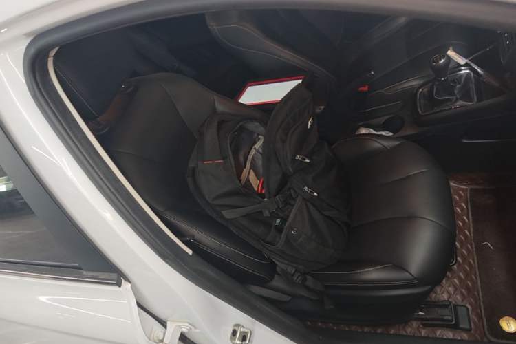 Used Roewe i5 2020 1.5L Manual 4G Connect Leehao Flagship Edition Right Front Seat