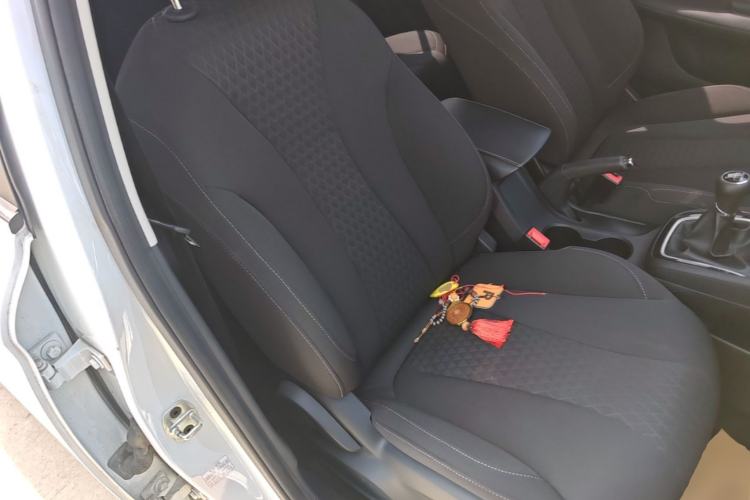 Used Roewe i5 2020 1.5L Manual 4G Connect Luxury Edition Right Front Seat