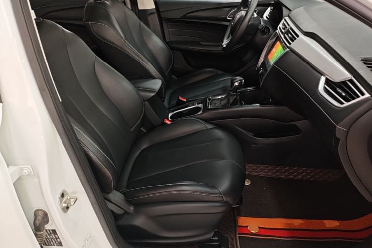 Used Roewe i5 2020 1.5L Automatic 4G Connect Luxury Flagship Edition Right Front Seat