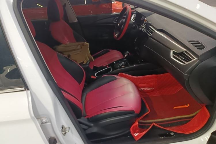 Used Roewe i5 2020 1.5L Automatic 4G Connected Linghao Edition Right Front Seat