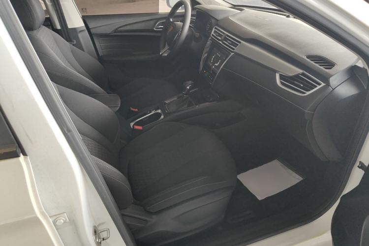Used Roewe i5 2020 1.5L Automatic 4G Connected Linghao Edition Right Front Seat