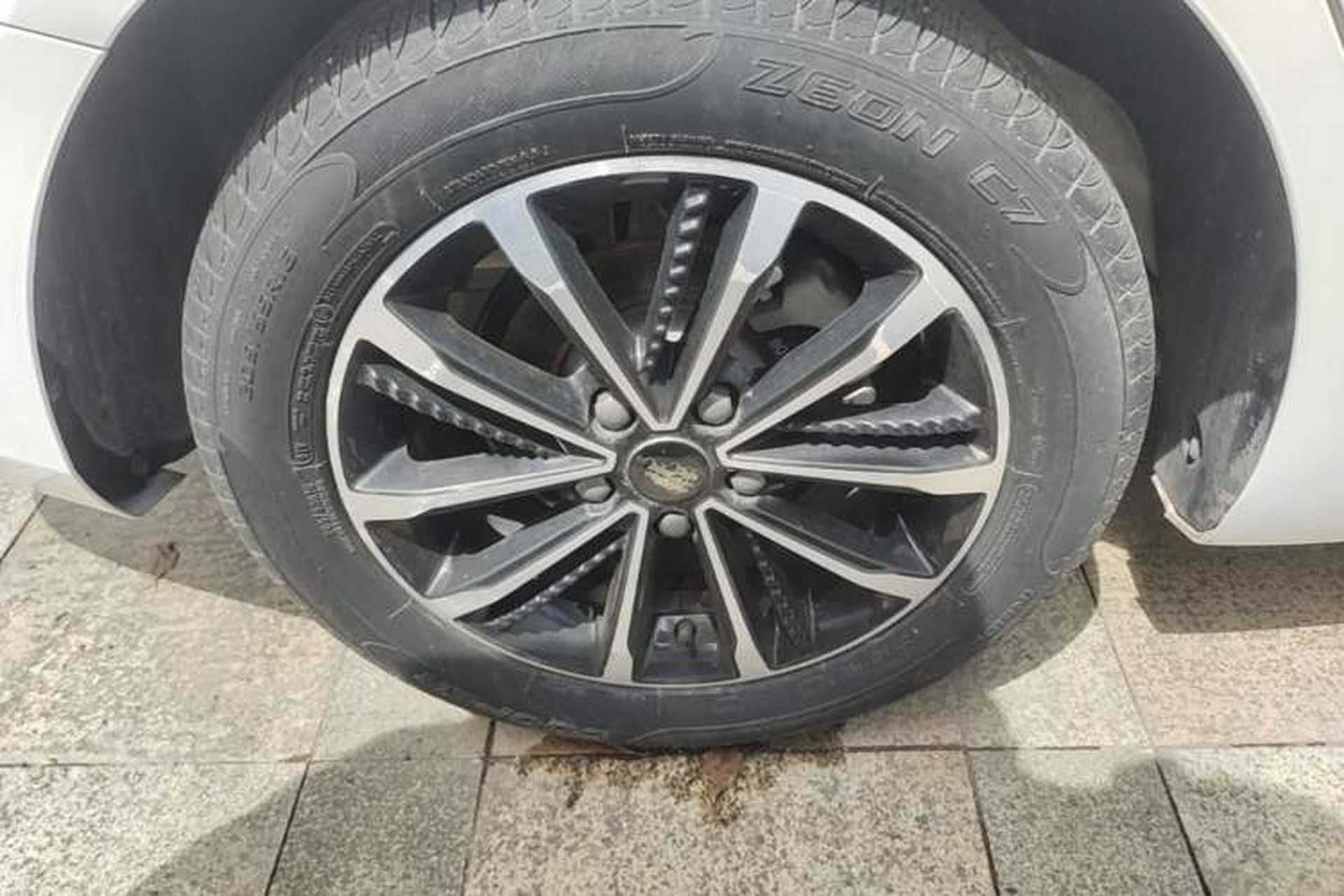Used Roewe i5 2020 1.5L Manual 4G Connect Leehao Flagship Edition Right Rear Wheel Hub