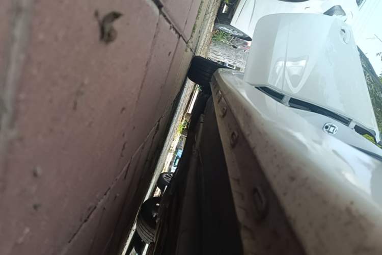 Used Roewe i5 2020 1.5L Automatic 4G Connect Luxury Flagship Edition Right Side Sill