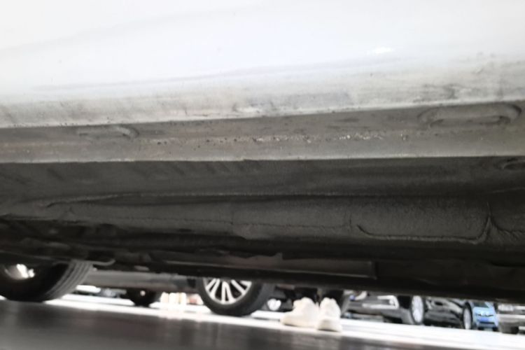 Used Roewe i5 2020 1.5L Automatic 4G Connected Linghao Edition Right Side Sill