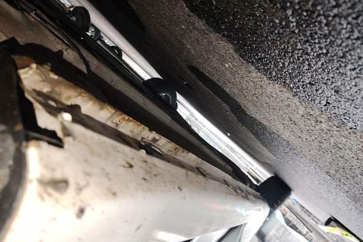 Used Roewe i5 2020 1.5L Manual 4G Connect Luxury Edition Right Side Sill