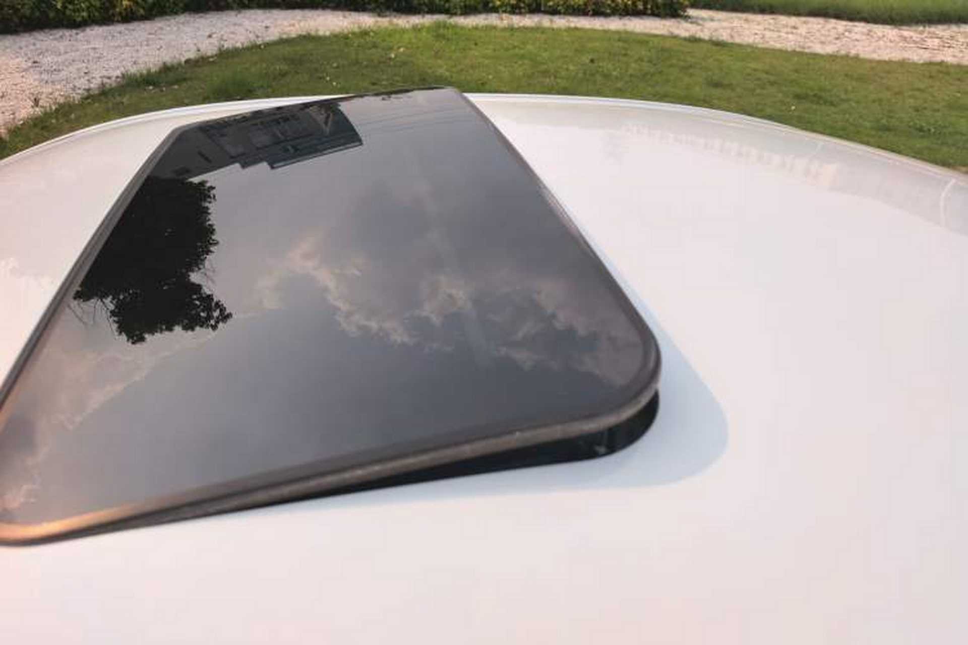 Used Roewe i5 2020 1.5L Automatic 4G Connect Luxury Flagship Edition Roof